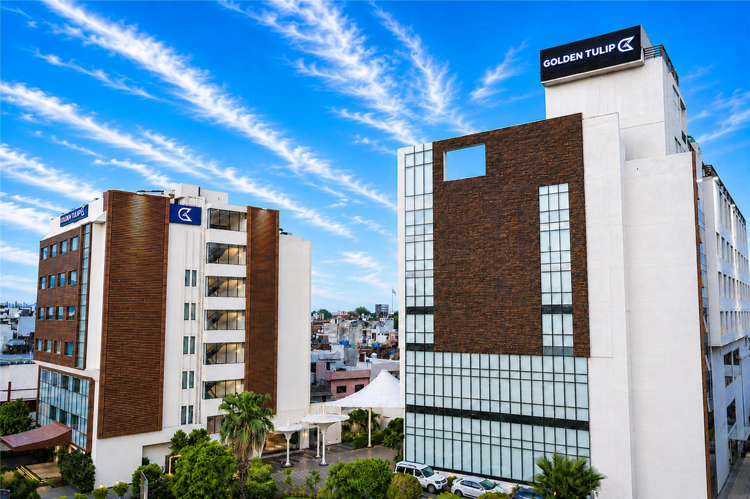 Golden Tulip — Lucknow