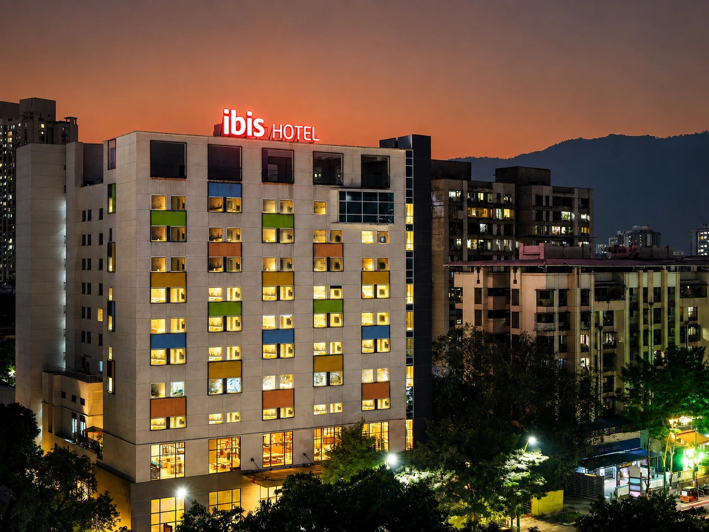 Ibis — Thane